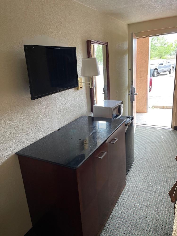 Farmington Inn Farmington New Mexico Экстерьер фото